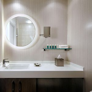Tower Deluxe Suite